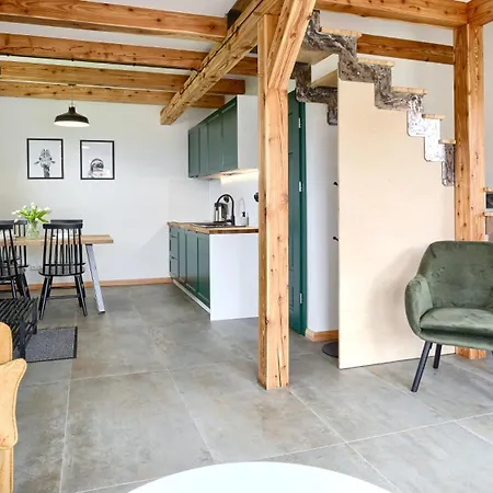 Apartment Slowinska Aura I *