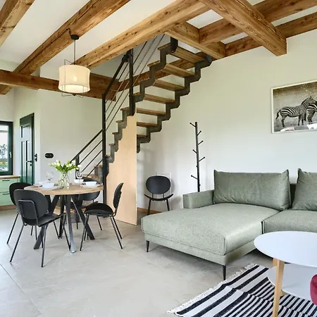 Apartment Slowinska Aura I *